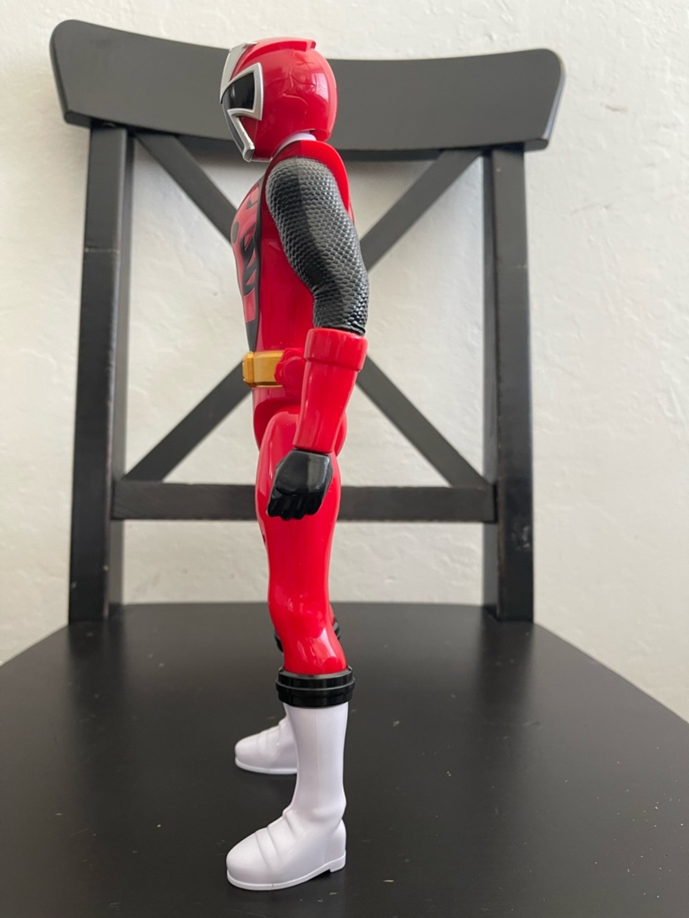 Red Power Ranger-Style Action Figure for Kids - Picture 4 of 4